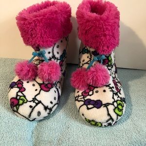 Hello Kitty Warm Slippers